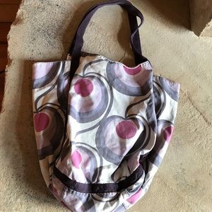 Cloth tote bag